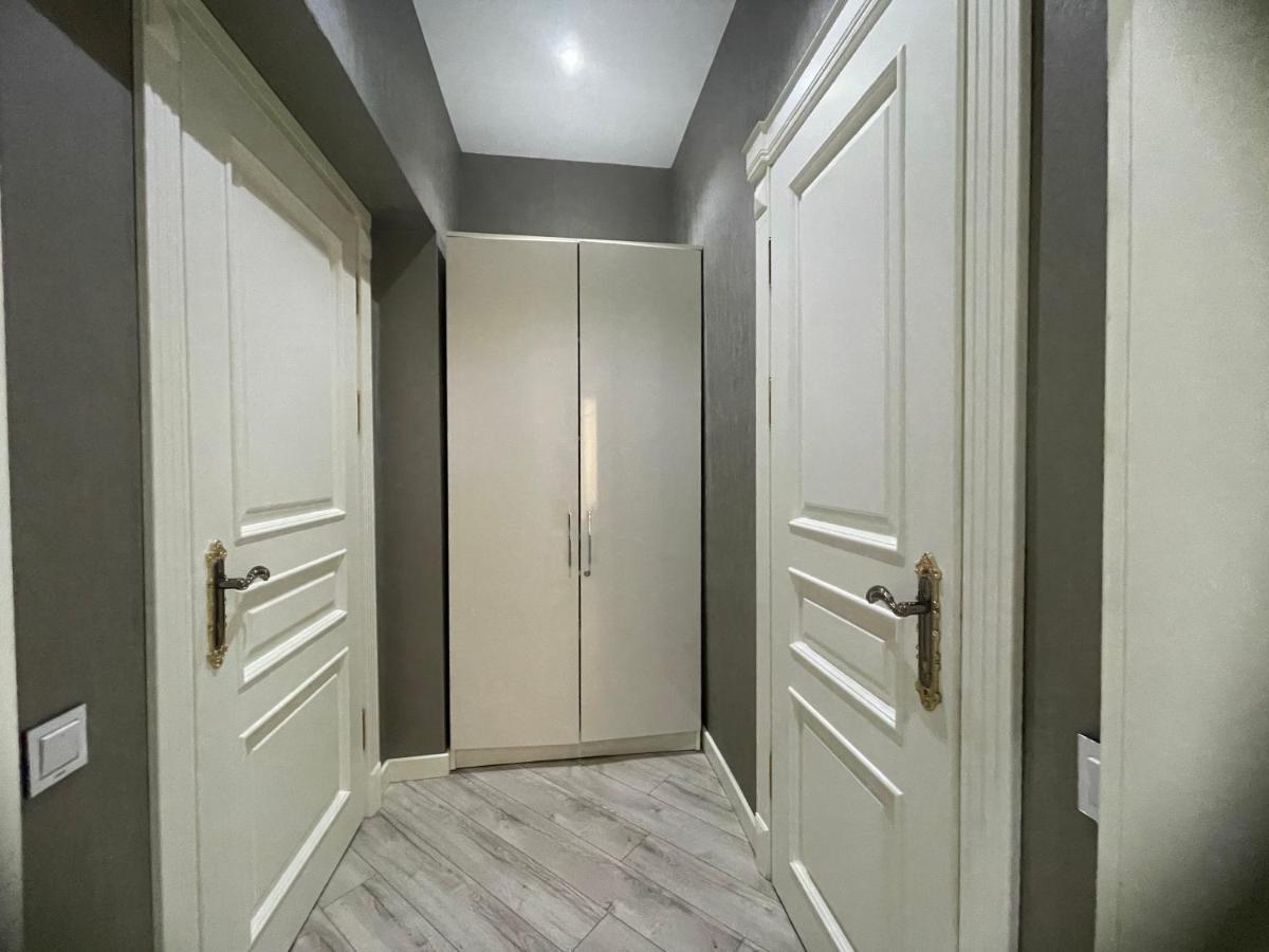 Luxe Azure Apartment バクー エクステリア 写真